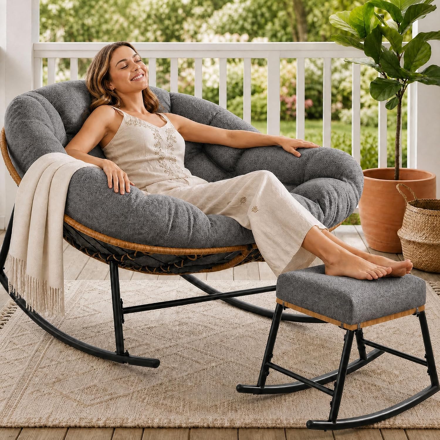 Outdoor Furniture No Cushions - Oversized Papasan Schommelstoel & Ottomaan Binnen